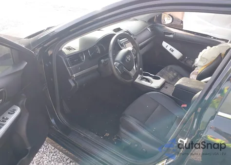 2012 Toyota Camry Se/Le/Xle z USA, uszkodzony, nr VIN 4T1BF1FKXCU096430